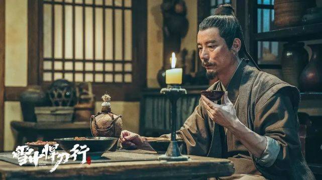 徐凤年|《雪中悍刀行》剧情漏洞：楚狂奴水中换气太牵强，老黄的水问题大