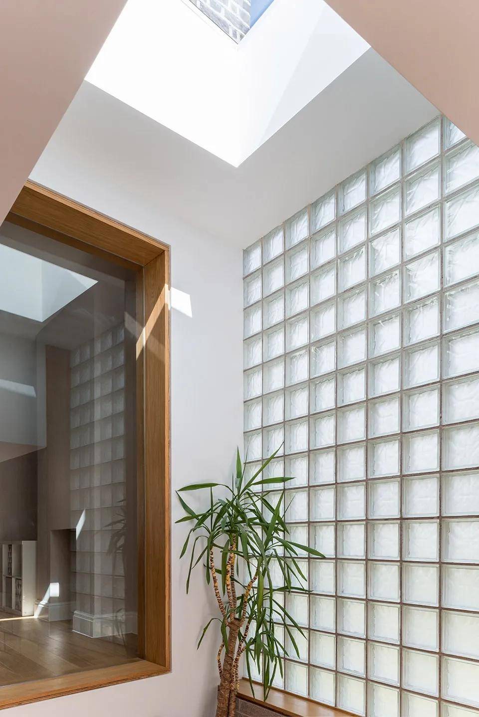 玻璃砖 | 家居空间的氛围感,拿捏了!_施工_隔音_效果