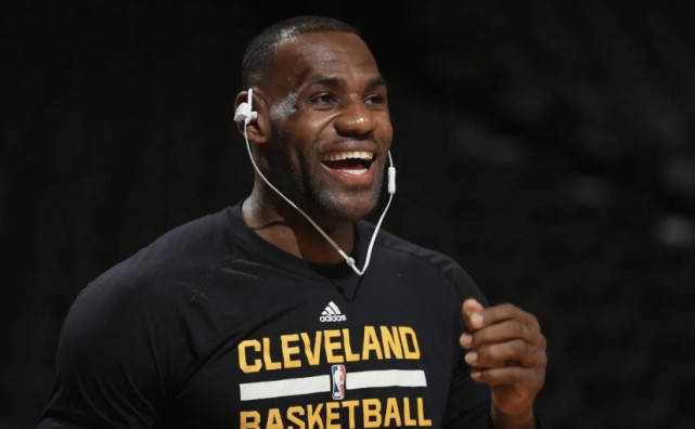 CBA|詹姆斯真是搖錢樹？造謠詹皇離開湖人成熱點，香波特也談詹姆斯