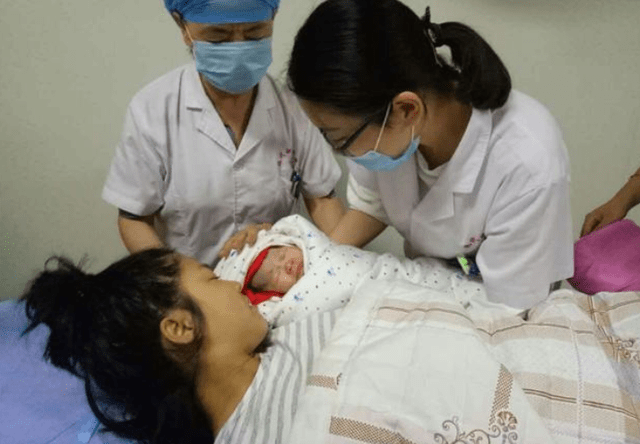 如何让孩子变得温情 433462f2ad144d8ea1c188ab1c2773cd.png