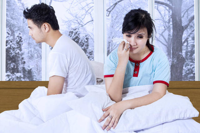 什么|下晚班回家,妻子却不给进房间睡觉,妻子:没买早餐,不许进来