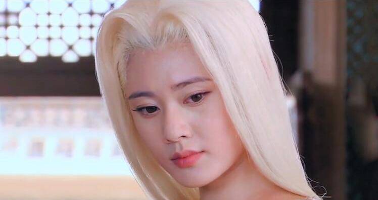 因为|十大绝美反派女boss，黑化不靠烟熏妆，又飒又坏就问你怕不怕