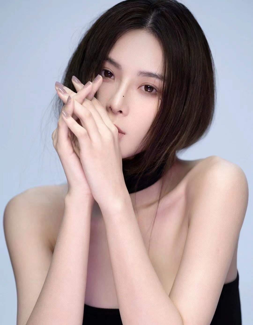 原创汪小菲新恋情疑似曝光女方可能是演员张颖颖是位高个子大美女