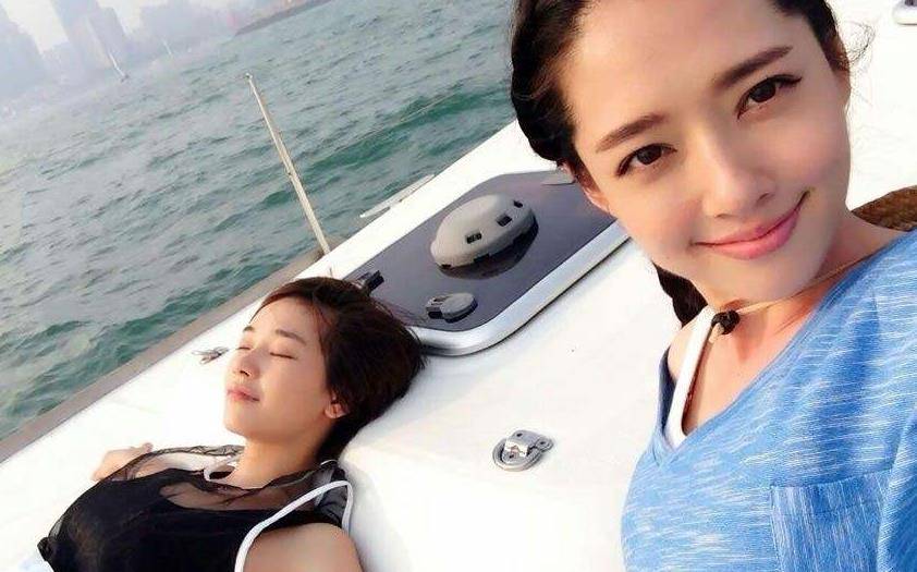 youtube最火女网红 4a2952be679d461c97869fbcb7e73537.jpeg