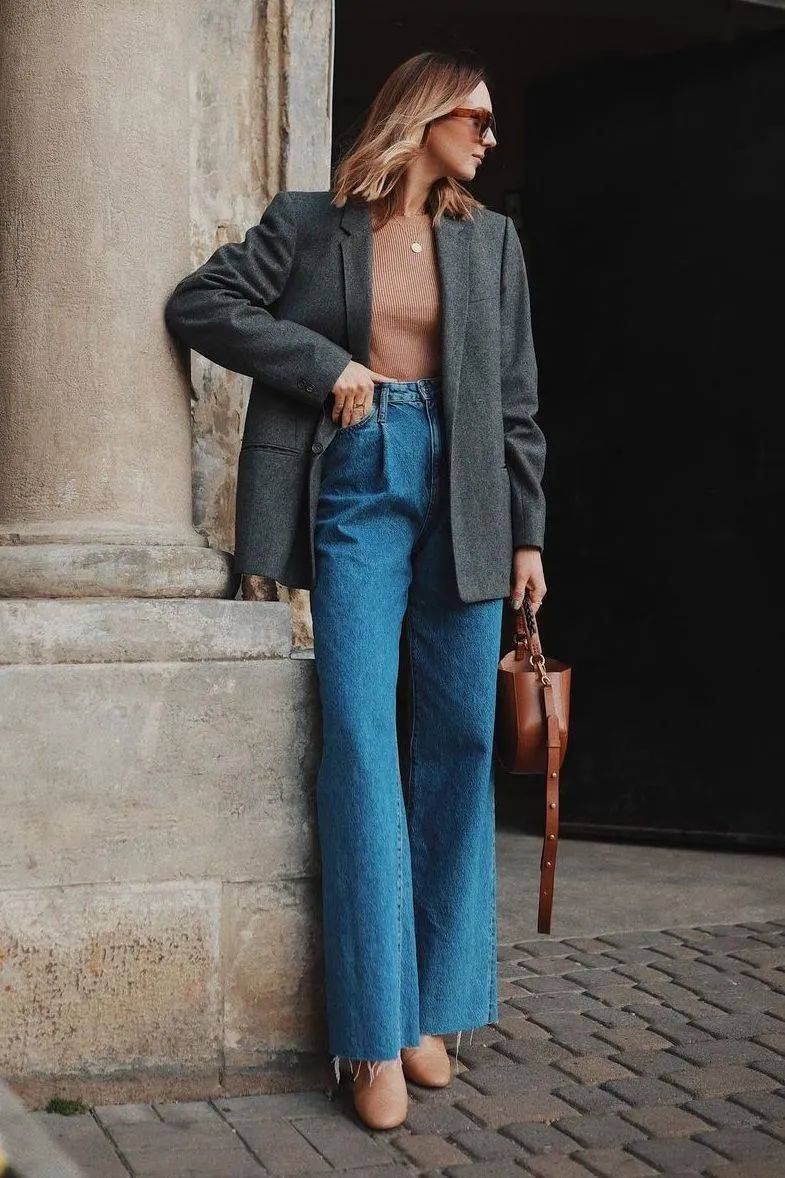 显高 “小白鞋”失宠了！现在流行“裤子＋短靴”，时髦又显高！