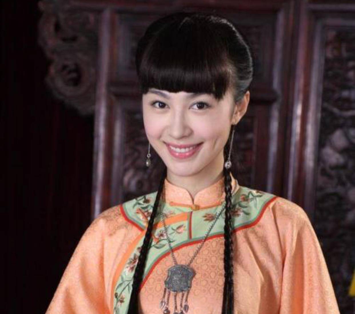 丰盈女明星的苹果肌是“玄学”？王子文奚梦瑶变贵气，杨紫舒畅太显老