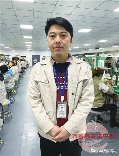 陆云坤缩短了时间深冬时节,在渝黔复线高速公路(重庆段)不远处,重庆