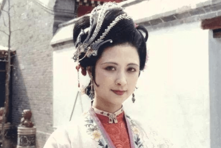 面对这种野花,很多原配都恨不起来_南康公主_刘銮雄_蔡少芬