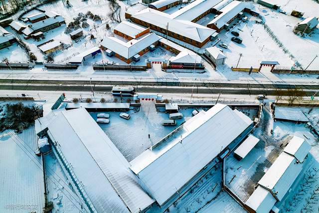 娱乐|航拍吉林省的吉林市，冬天千里冰封万里雪飘，你看过吗