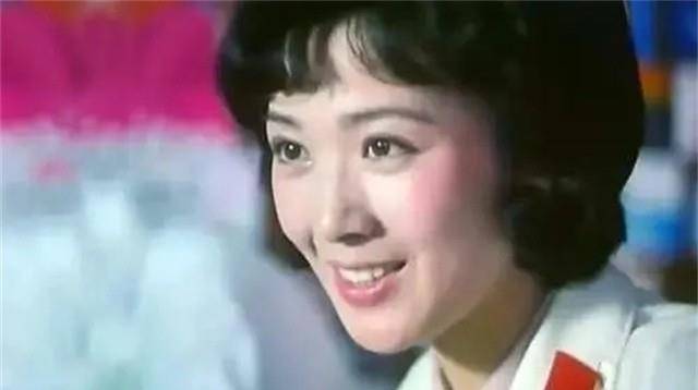 电影|1986年龚雪因“流氓案”赴美，如今丈夫成高管，女儿名校毕业