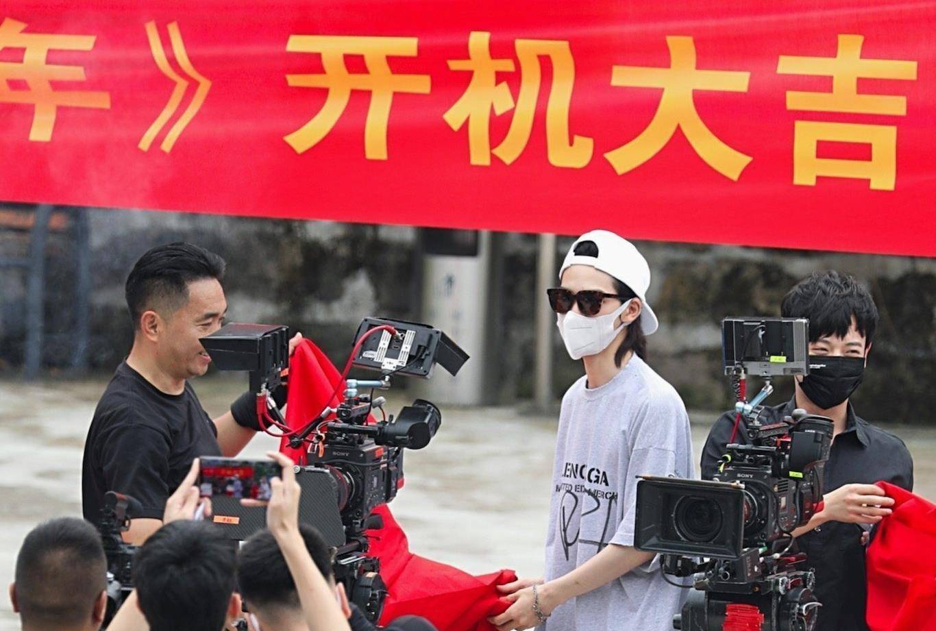 献礼|《冰球少年》计日可待，朱正廷、白澍珠联璧合，这配置有点猛