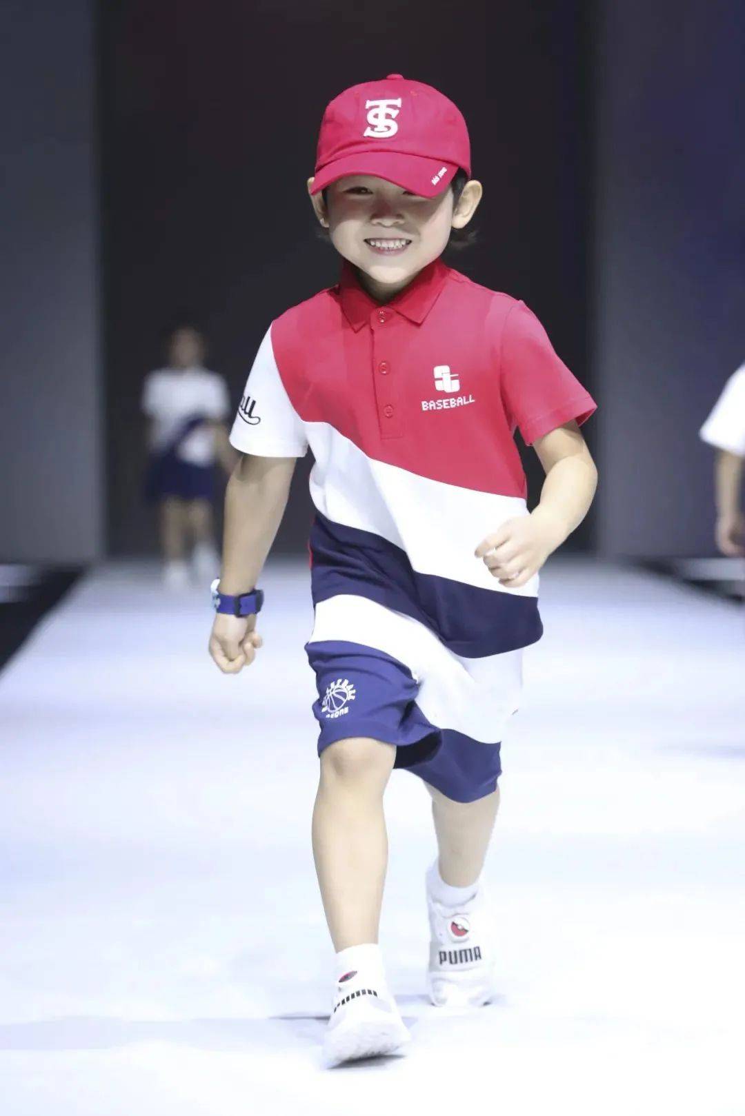 科技 【秀场活动】深圳时装周2022秋冬系列即将来袭