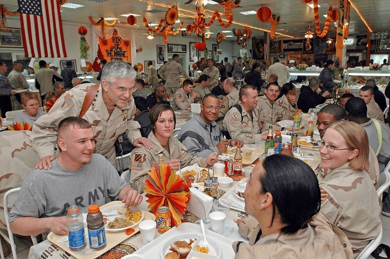 美军的伙食到底有多好看完后才知道经常被其他国家的士兵嫉妒