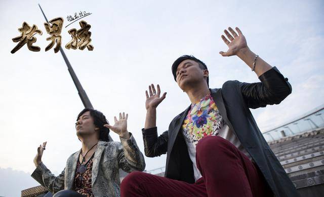 传闻|筷子兄弟回应解散传闻：听说我又火了？两人都以为是对方买热搜