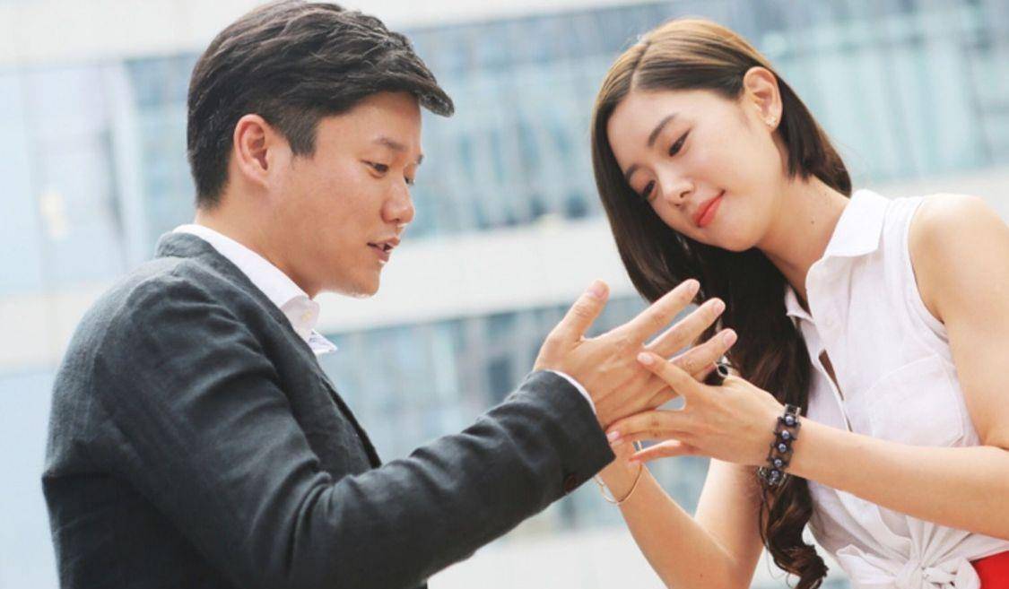 传闻|筷子兄弟回应解散传闻：听说我又火了？两人都以为是对方买热搜