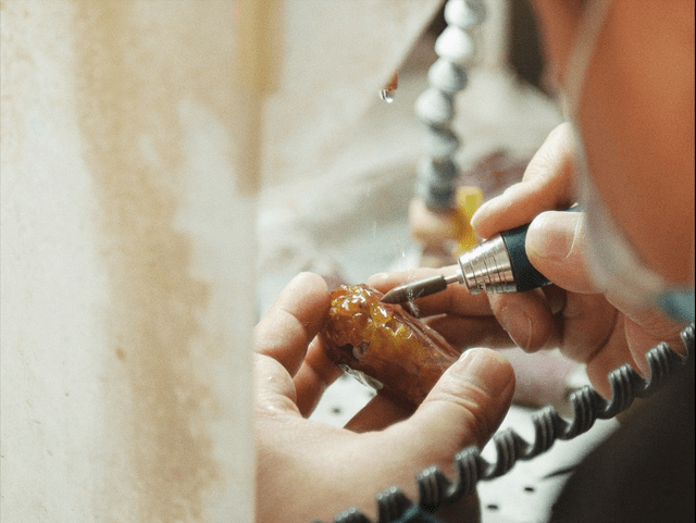 河南省安阳市:美的传承者"雕刻师"_海平_手工_摄影