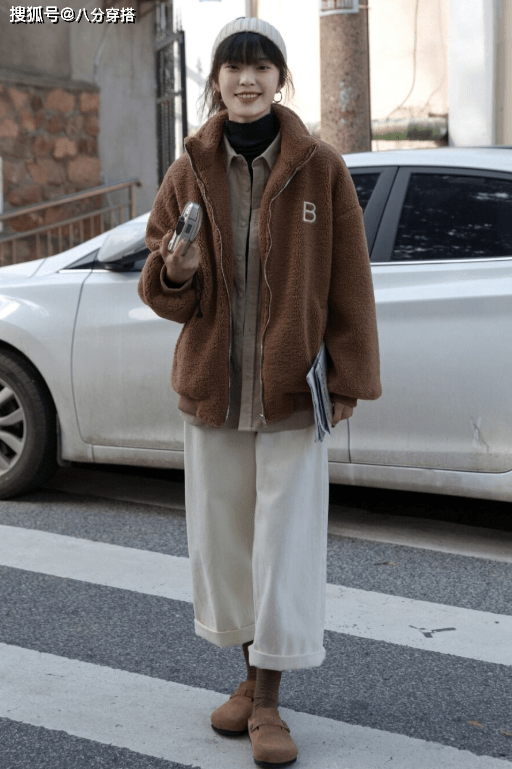 黑色 不露脚踝的冬季穿搭来喽,这些搭配简约日常又保暖,美得毫不费力