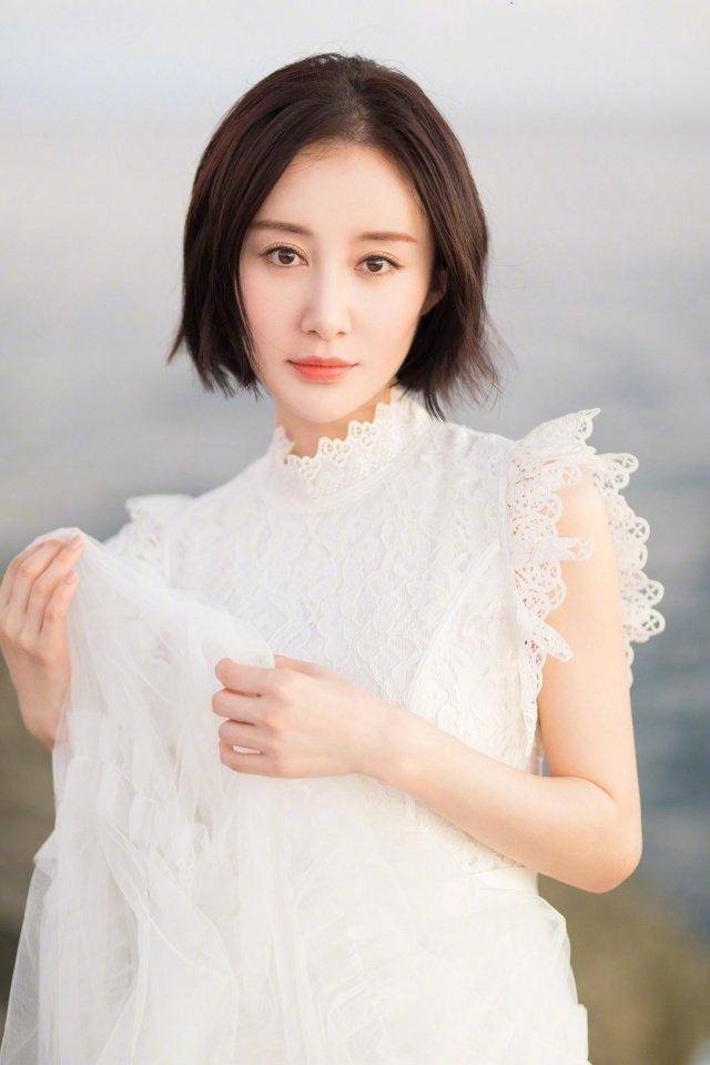 发型舒畅剪新发型摩卡波波头，30岁秒变成18岁少女，剪对发型很重要
