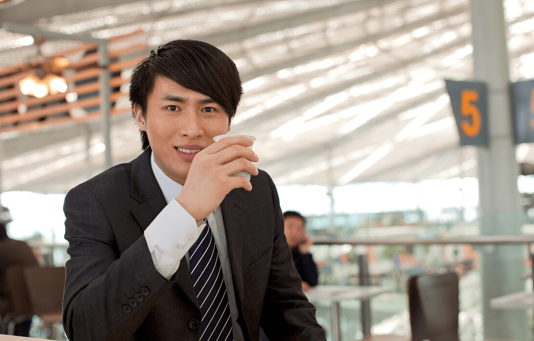 原创老公出差时的一张自拍照片让我毫不犹豫选择结束我们3年的婚姻