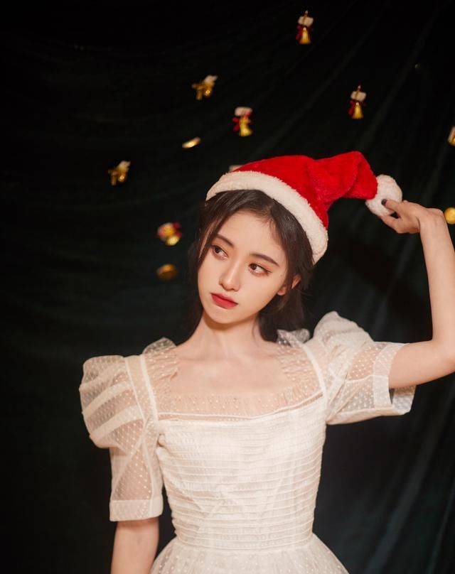 仙女 明明都是泡泡袖, 鞠婧祎杨超越穿成小仙女, 有的人却尴尬显胖?