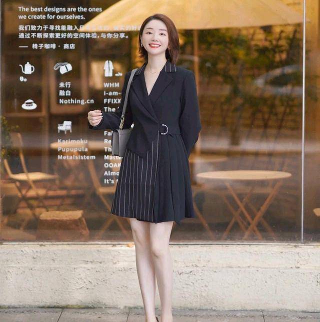 拼接西装裙穿搭