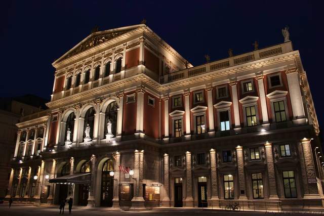 大厅|这场全球直播的音乐会是新年开始的标志，其实每年演出不止一场