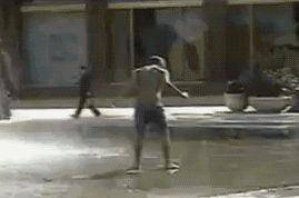 手机|搞笑GIF:他口中的老女人就是我,那个娇小可人的是他的小情人