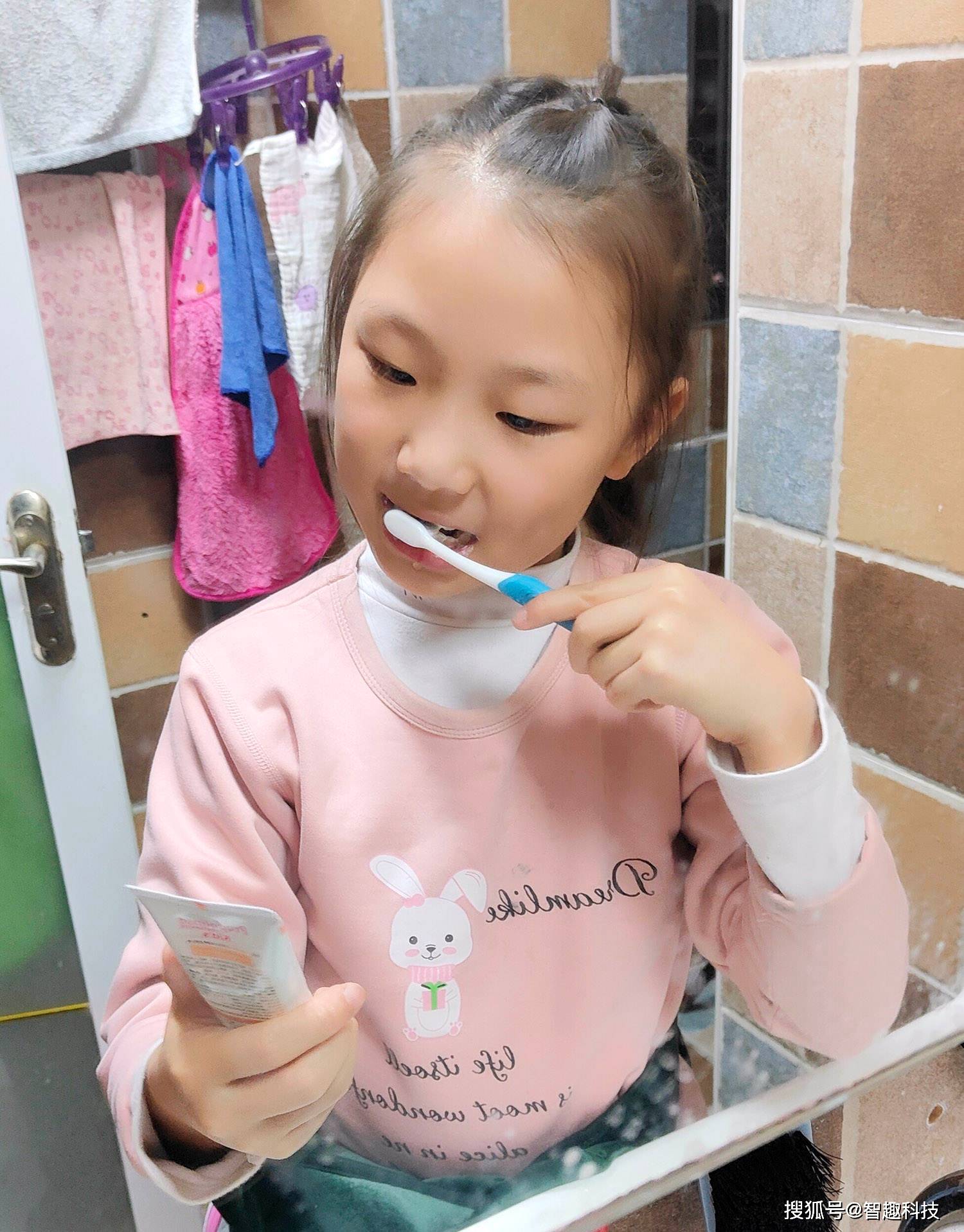 比较好用的牙膏测评 d754942d905c475e9e8bbf08ce46526e.jpeg