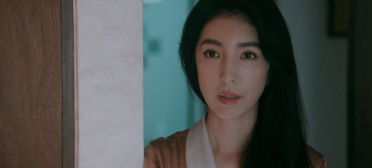 爱子|从8.1分到7.3分，网飞爆款华语剧崩了？