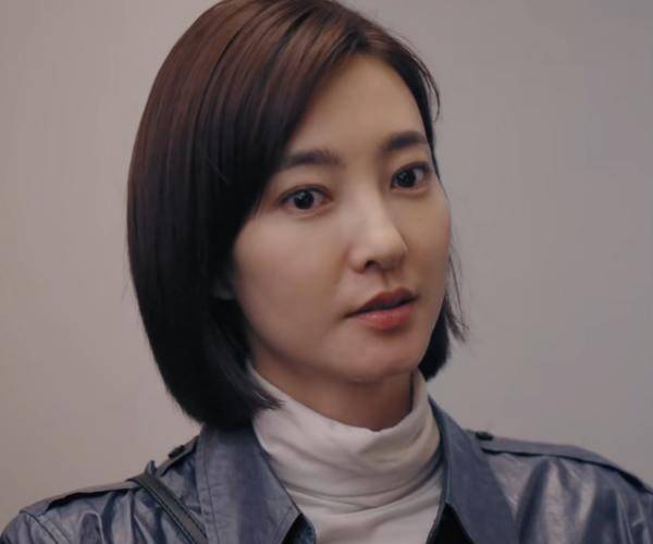 女神|王丽坤有演技有作品，更是有名的素颜女神，可惜始终没能火起来