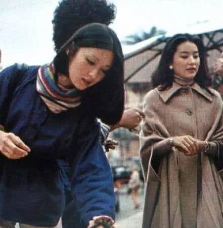 因为她是整容最成功的女星，林青霞说见到她自卑，却因上厕所离婚