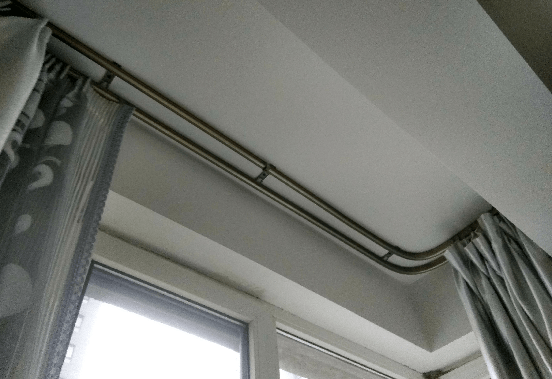 窗帘安装选明轨还是暗轨?_罗马_轨道_装饰