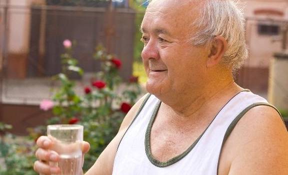 人体|人到中年，不可逞强，改掉这3个坏习惯，“长寿”离你并不远！