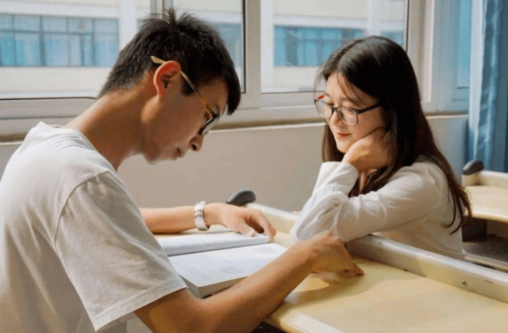 什么样的大学生适合保研 1e26090e1bb44e9c909abee4cee19d82.png
