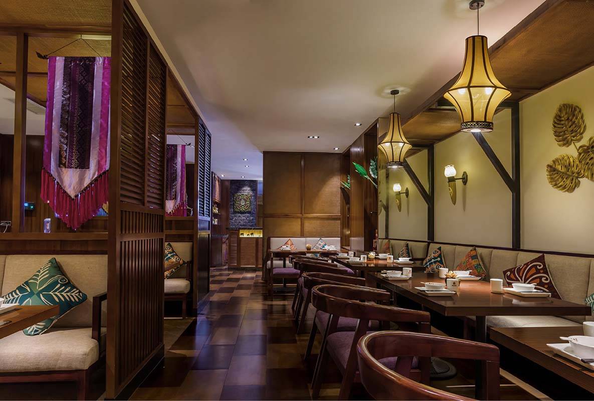 爱尚清迈—东南亚风格餐饮空间设计_环境_挂帘_配饰