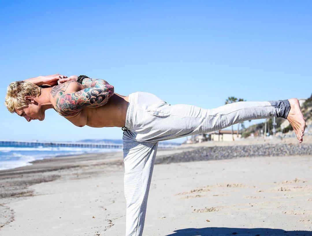 怎么放松身体的状态 b7707460c2ab4274956d8beccae08333.jpeg