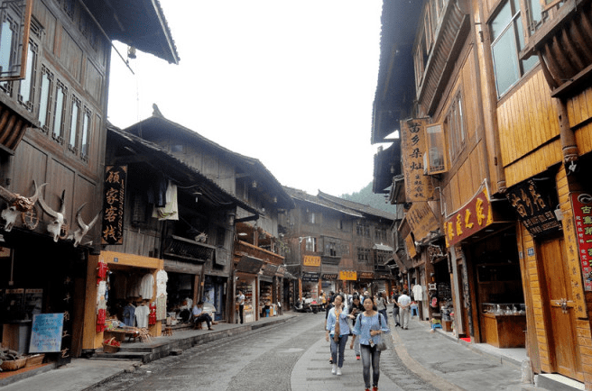 贵州一景区，因商业化严重被游客吐槽，就连本地人也“不愿去”