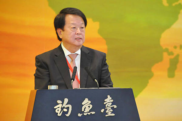 2年之后,郭孔丰看好中国市场,于是决定把金龙鱼发展到中国.