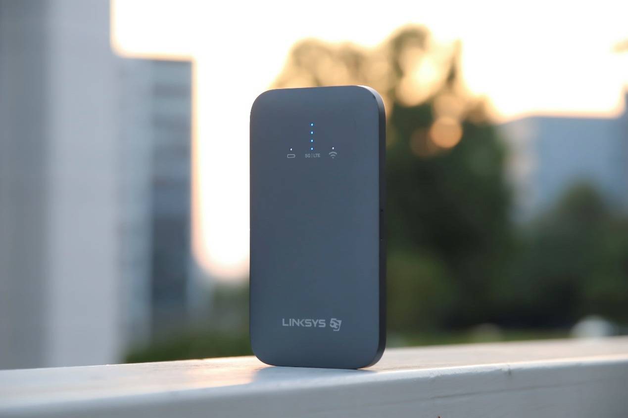 户外团队直播需要解决上网问题？有一台领势随身WiFi就足够