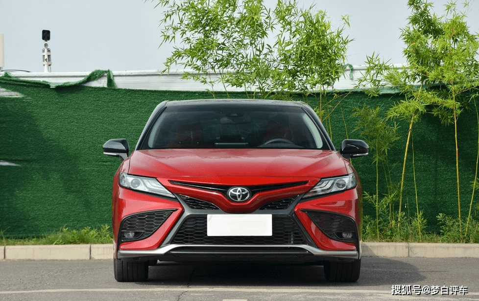 2021年中型车销量排行榜_2021年中型轿车销量排名公布,凯美瑞第2,雅阁第4,帕萨特仅第9!