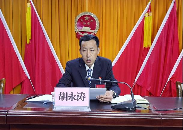 三岔河镇强化会风会纪监督为人代会保驾护航