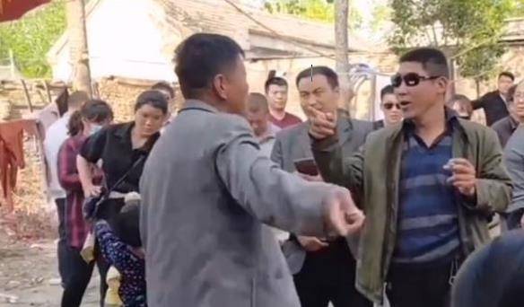 大衣哥家全貌 87d4f3dfaa9244bba28b53198b3e2716.jpeg