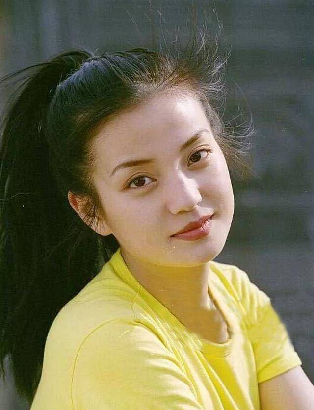 青春女星少女时期惊艳照：陈德容15岁张柏芝16岁徐若瑄18岁惊为天人