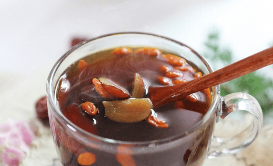 蜂蜜水浓茶解酒都是智商税记住这4种方法轻松解酒不怕醉