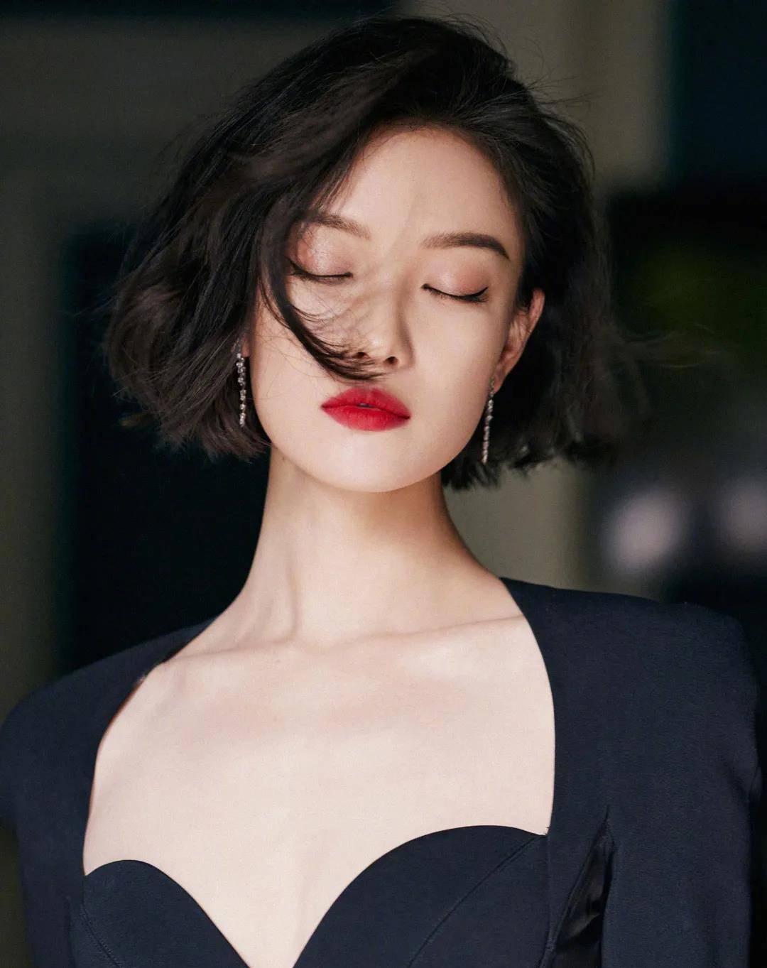 卷发你的脸型适合什么发型？1分钟找到本命发型，巨显脸小