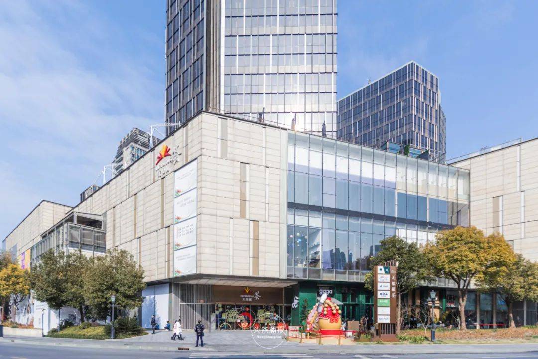 上海无限极荟购物中心人气新店入驻一起解锁二次元绿色新意