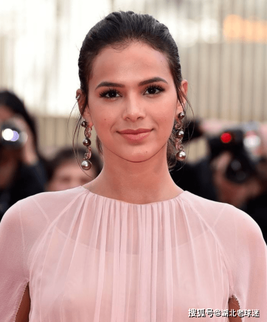 内马尔的新女友被曝光,直言:想给儿子生2个弟弟_布鲁娜_巴西_1