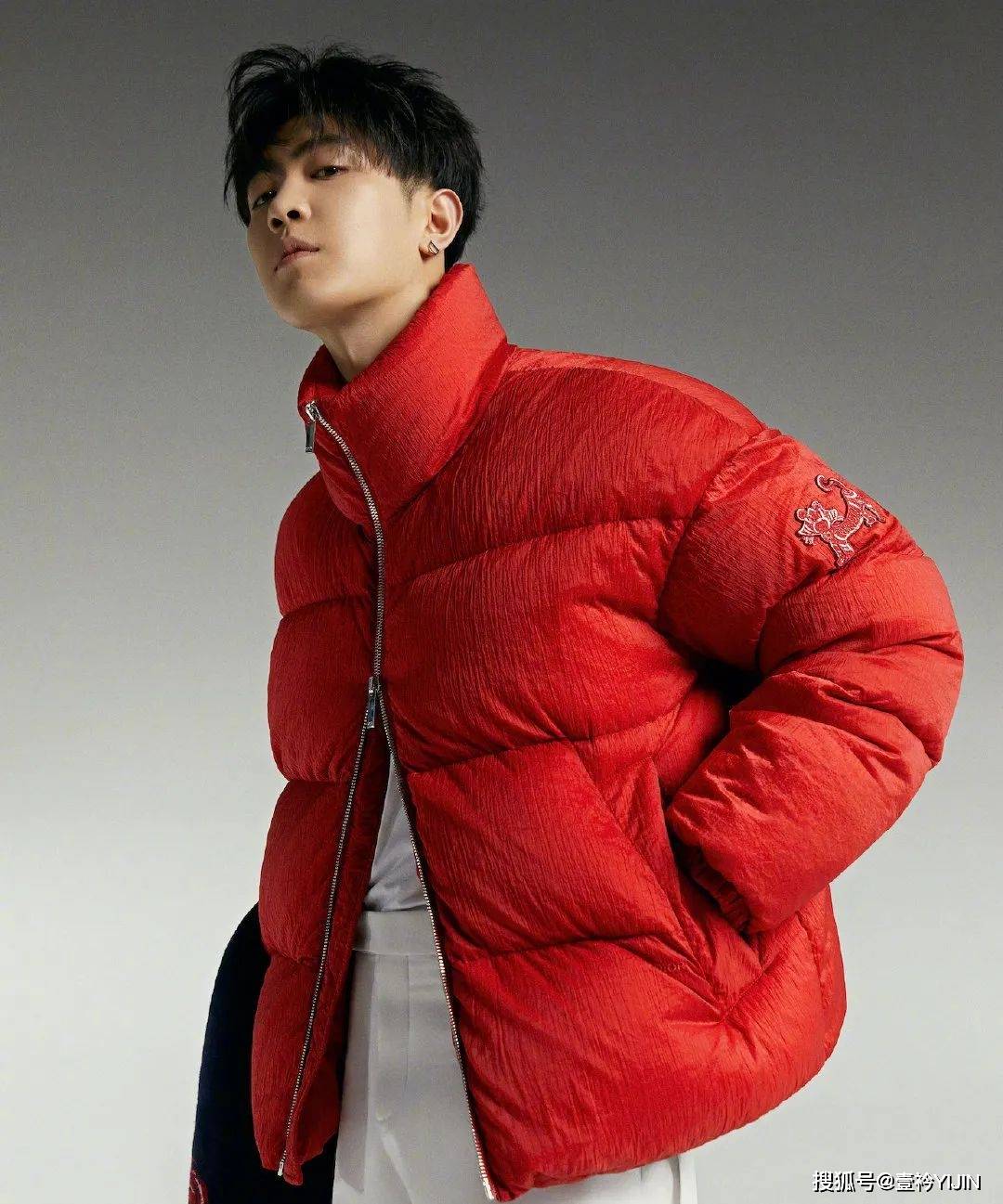 �ݳ�Ʒ����֮��Ļ����޶�PK,˭Ӯ��?