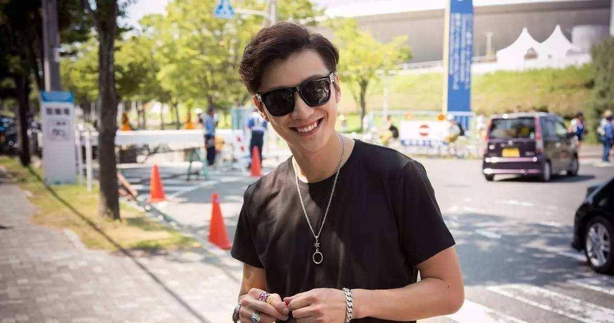 夜店十一年乔任梁班赞赵英俊相继去世李小璐身败名裂