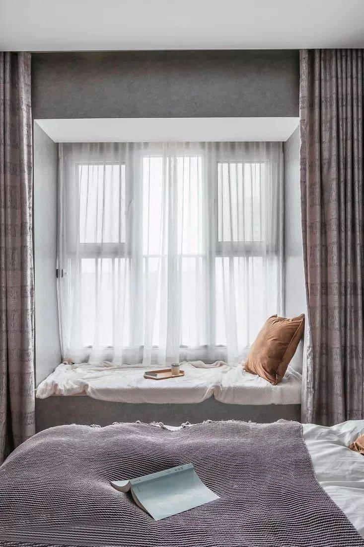 飘窗不能砸怎么改书桌 f38c3b14f3d6409ab75fe5d38bb8545e.jpeg